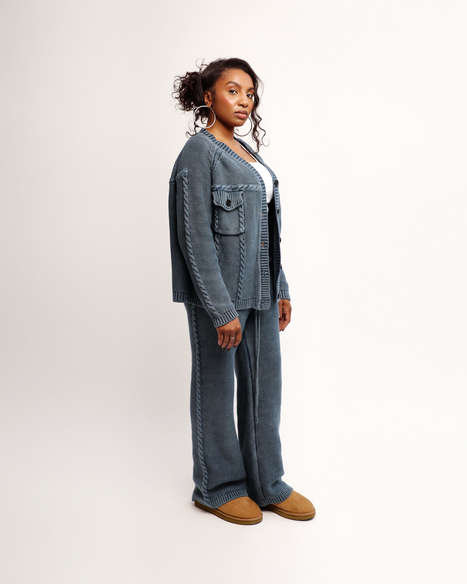 Johnnie's Knit Cardigan – Igdalyah