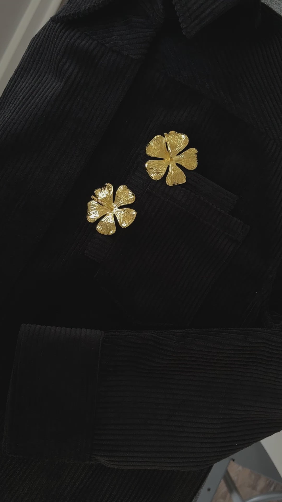 Hibiscus Flower Brooch